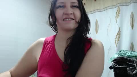Snapshot of agel_sw1 chatting on 03-10-25, 08:56 Angel online show from 03-10-25, 08:56