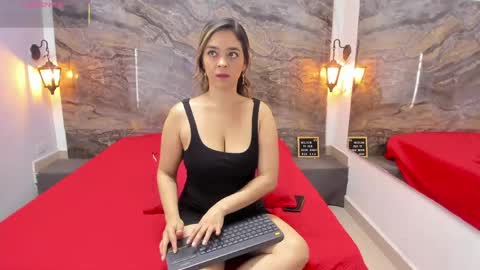 agnes_02 online show from 05-22-26, 11:38