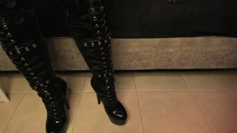 agnes_jones online show from 04-16-26, 12:22