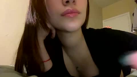 Snapshot of agnes_your chatting on 02-15-26, 10:39 Agnes online show from 02-15-26, 10:39