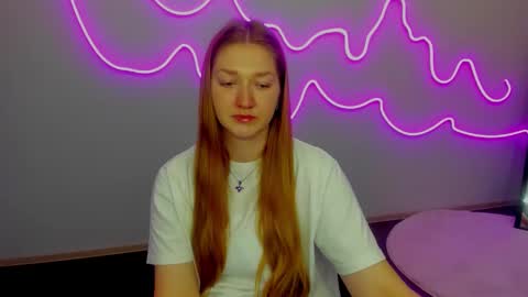 AgnesArden online show from 03-11-25, 06:08