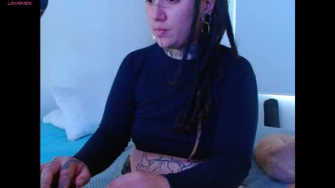 Agness online show from 12-19-25, 04:58