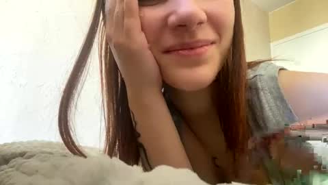 Snapshot of agness____ chatting on 09-28-25, 09:36 agness____ online show from 09-28-25, 09:36