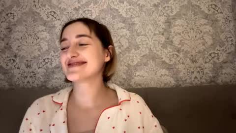 Emily online show from 01-15-26, 06:22