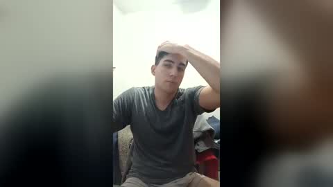Snapshot of agustinnrod chatting on 06-28-26, 06:47 agustinnrod online show from 06-28-26, 06:47
