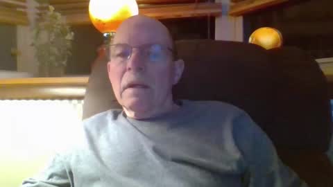 aguynrkfrd online show from 02-15-26, 10:58