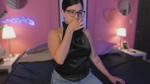 Ahmara  online show from 05-24-26, 03:17