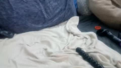 Snapshot of ahappyhippie chatting on 12-06-24, 01:55 ahappyhippie online show from 12-06-24, 01:55