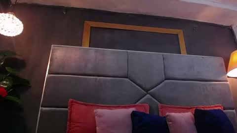Ahinoa online show from 06-15-26, 07:27