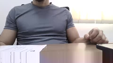 Snapshot of ahmad435055 chatting on 03-05-25, 08:00 ahmad omar online show from 03-05-25, 08:00