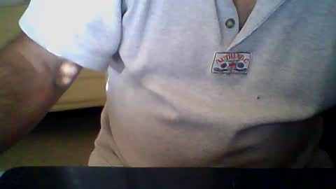 Snapshot of ahmole chatting on 08-07-26, 07:32 Ole online show from 08-07-26, 07:32