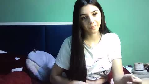 Selena online show from 12-28-24, 10:58