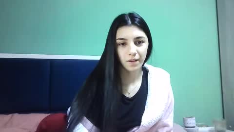 Selena online show from 12-30-24, 07:59