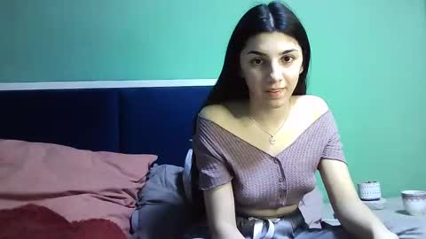 Selena online show from 01-02-25, 04:56