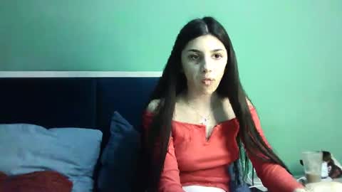 Selena online show from 01-12-25, 03:57