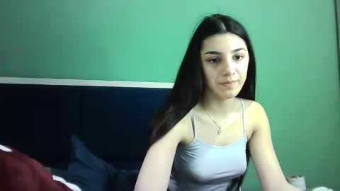 Selena online show from 01-15-25, 11:00