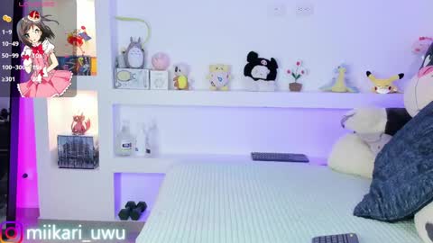 Snapshot of ahri_elderwood chatting on 02-10-25, 04:30 Ahri help me get to 100 online show from 02-10-25, 04:30