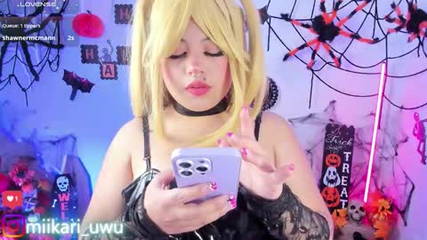 Snapshot of ahri_elderwood chatting on 10-25-25, 05:26 Ahri help me get to 100 online show from 10-25-25, 05:26