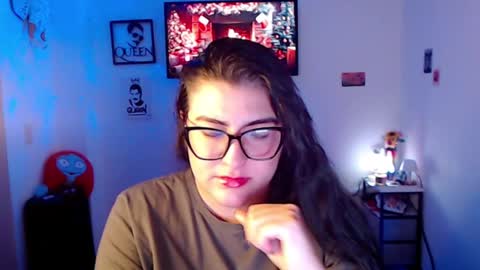 Ahriana Bluff online show from 12-19-25, 02:51