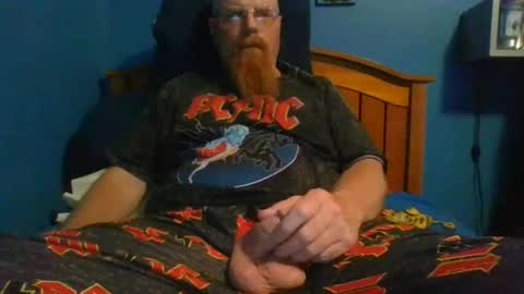 Snapshot of ahrnycumtoy chatting on 07-14-26, 06:07 hrnycummer online show from 07-14-26, 06:07