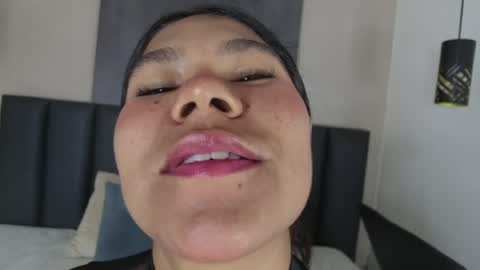 AHSLY online show from 04-26-26, 12:47
