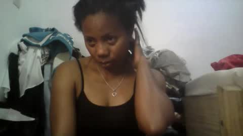 Aicha boobs online show from 10-14-25, 11:27