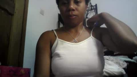 Aicha boobs online show from 04-14-26, 11:11