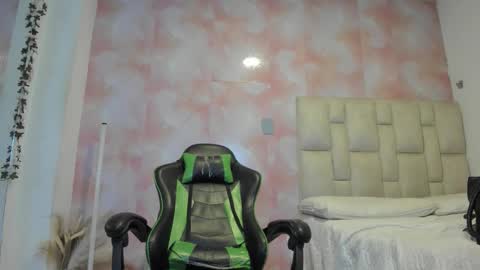 karoline  online show from 03-21-26, 02:27