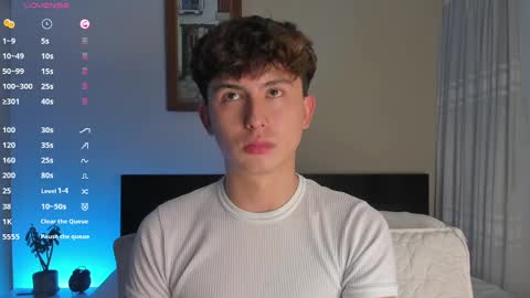 Snapshot of aidan_hale chatting on 12-08-24, 01:02 A H online show from 12-08-24, 01:02