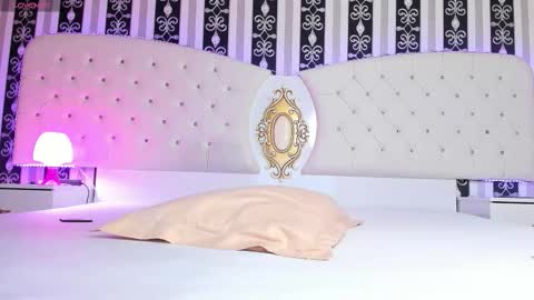 aidasina online show from 10-04-25, 07:01