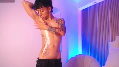 Aiden online show from 03-06-26, 01:18