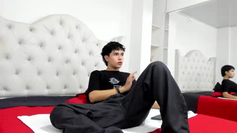 Aiden  online show from 02-26-25, 02:57