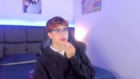 Aiden  online show from 10-14-25, 12:06