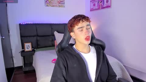 Aiden  online show from 11-24-25, 12:49