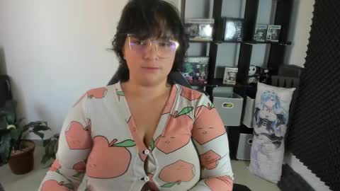 Catalina online show from 01-15-25, 03:29