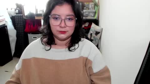 Catalina online show from 10-21-25, 01:01