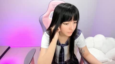 Snapshot of ailee_kawaii chatting on 02-07-25, 03:52 Ailee Hyuga online show from 02-07-25, 03:52