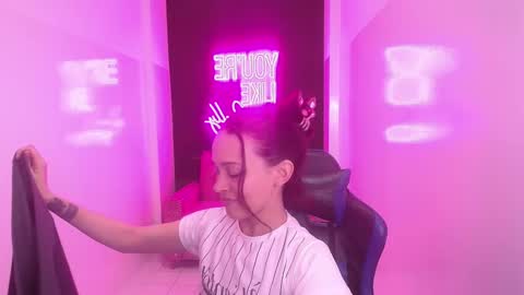 Ailen online show from 12-04-24, 10:41