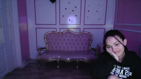 Ailen online show from 01-08-25, 09:42