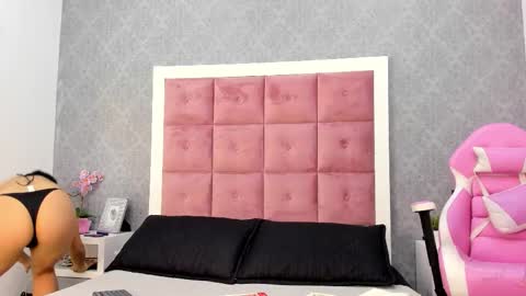 Ailen online show from 11-24-25, 12:38