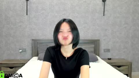 Snapshot of ailey_chao chatting on 01-25-25, 02:25 Ailey online show from 01-25-25, 02:25