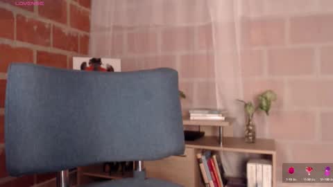 Snapshot of ailyn_ chatting on 09-16-25, 05:08 ailyn_ online show from 09-16-25, 05:08