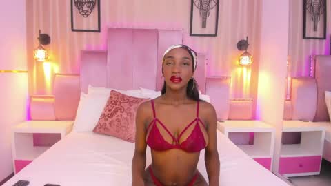 Aylin Stonn online show from 04-29-26, 12:20