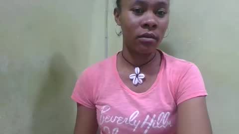 Snapshot of aimee982179 chatting on 05-15-26, 08:21 aimee982179 online show from 05-15-26, 08:21