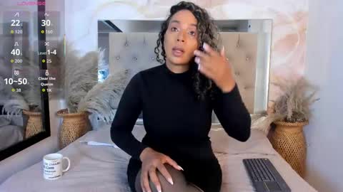 Snapshot of ainaah_ chatting on 11-21-25, 12:04 Ainaah online show from 11-21-25, 12:04