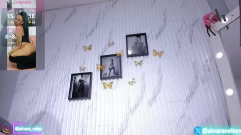 Snapshot of ainaravelez chatting on 09-18-25, 04:31 AinaraVelez online show from 09-18-25, 04:31