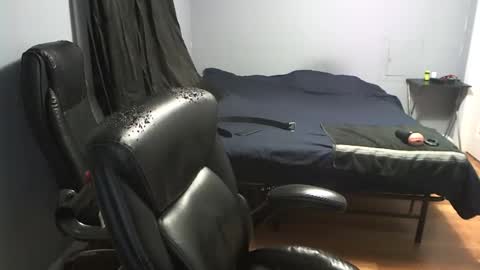 Snapshot of airbornelunsford39 chatting on 03-04-26, 12:38 Daddy online show from 03-04-26, 12:38