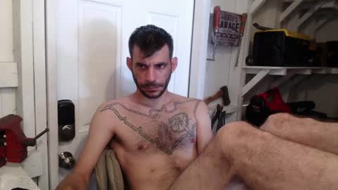 Snapshot of airbornx2n1 chatting on 06-11-26, 06:06 Leo Airborn Sir Daddy online show from 06-11-26, 06:06