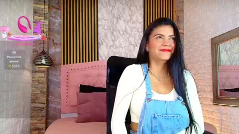 Snapshot of aisha__cambell chatting on 05-09-26, 10:31 aisha__cambell online show from 05-09-26, 10:31