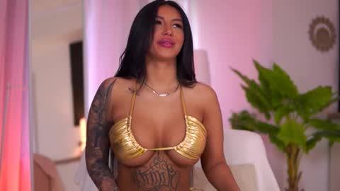 Snapshot of aishaadevoe chatting on 02-05-26, 10:42 Maddy online show from 02-05-26, 10:42